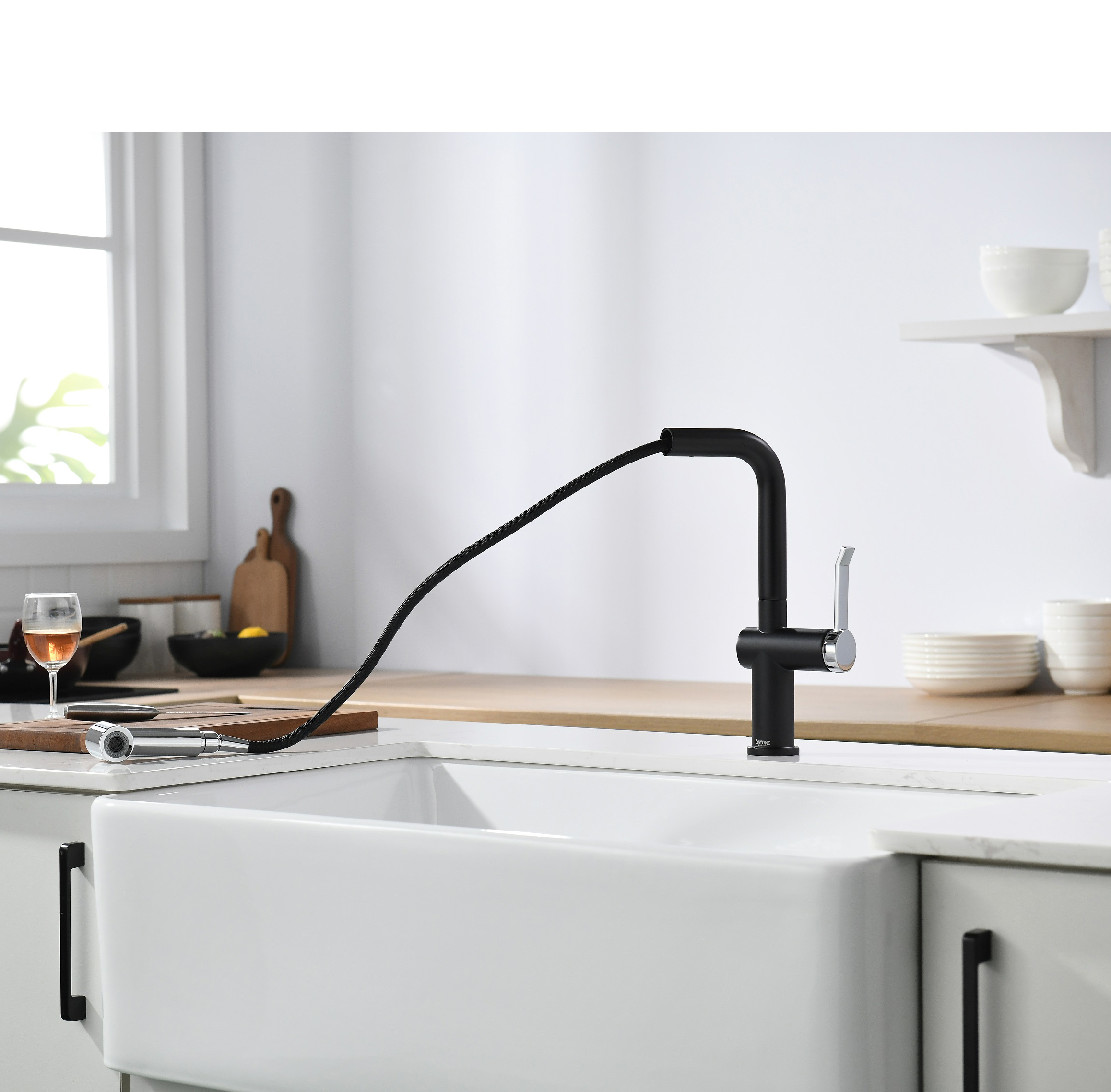 Robinets de cuisine extractibles monotrou noir + chrome de nouvelle conception
